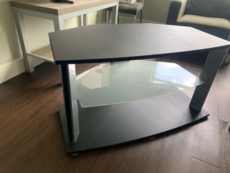 TV Stand w/ removable glass shelf