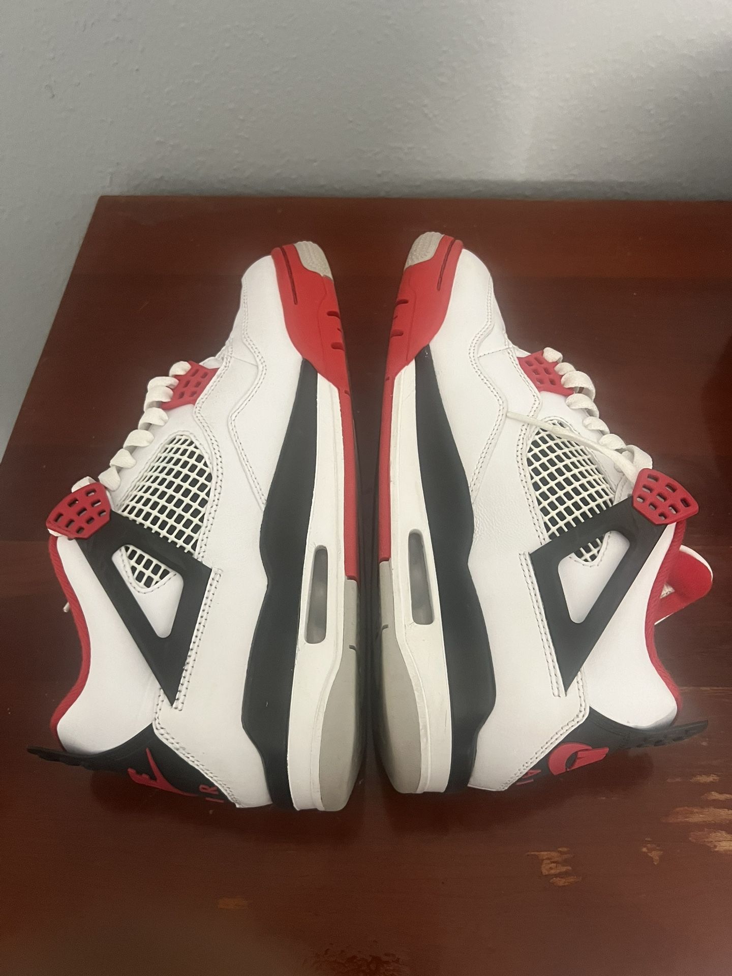 Air Jordan Retro 4 Authentic Men 7.5