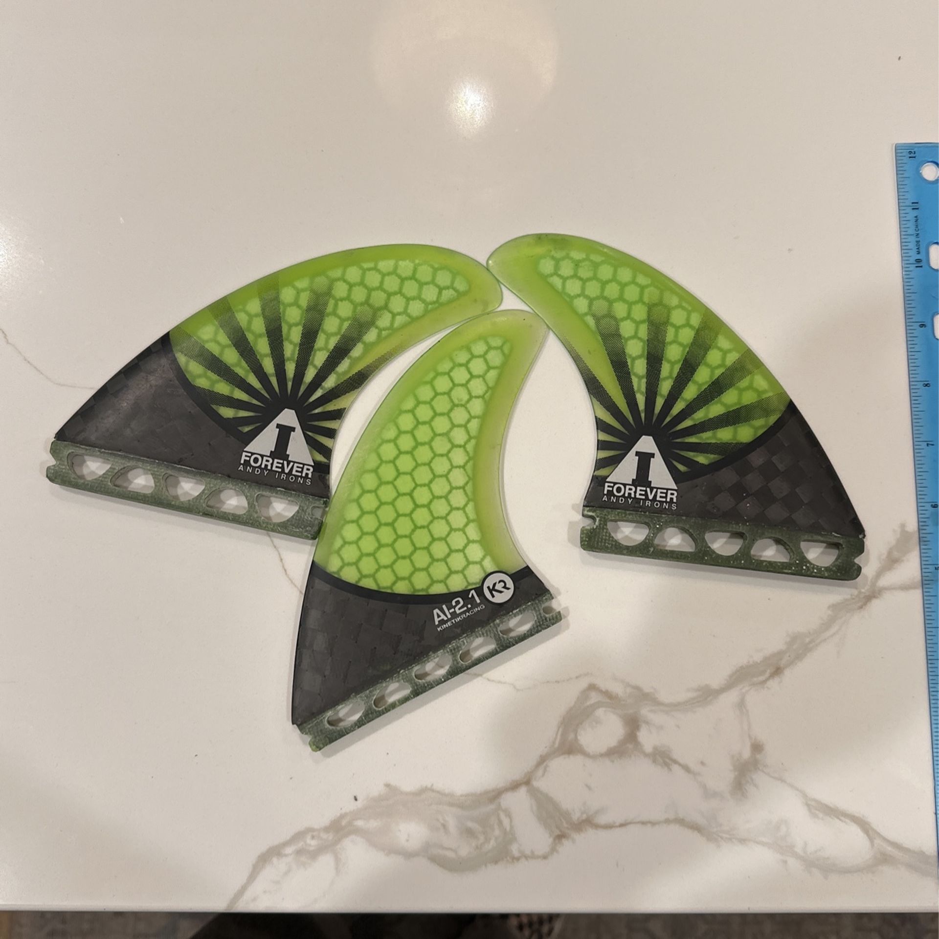 KINETIK Racing A.IRONS CT 2.1 MED Surfboard Fins