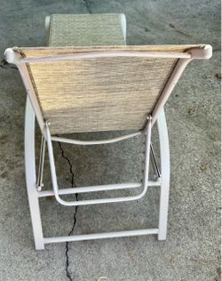Chaise lounge
