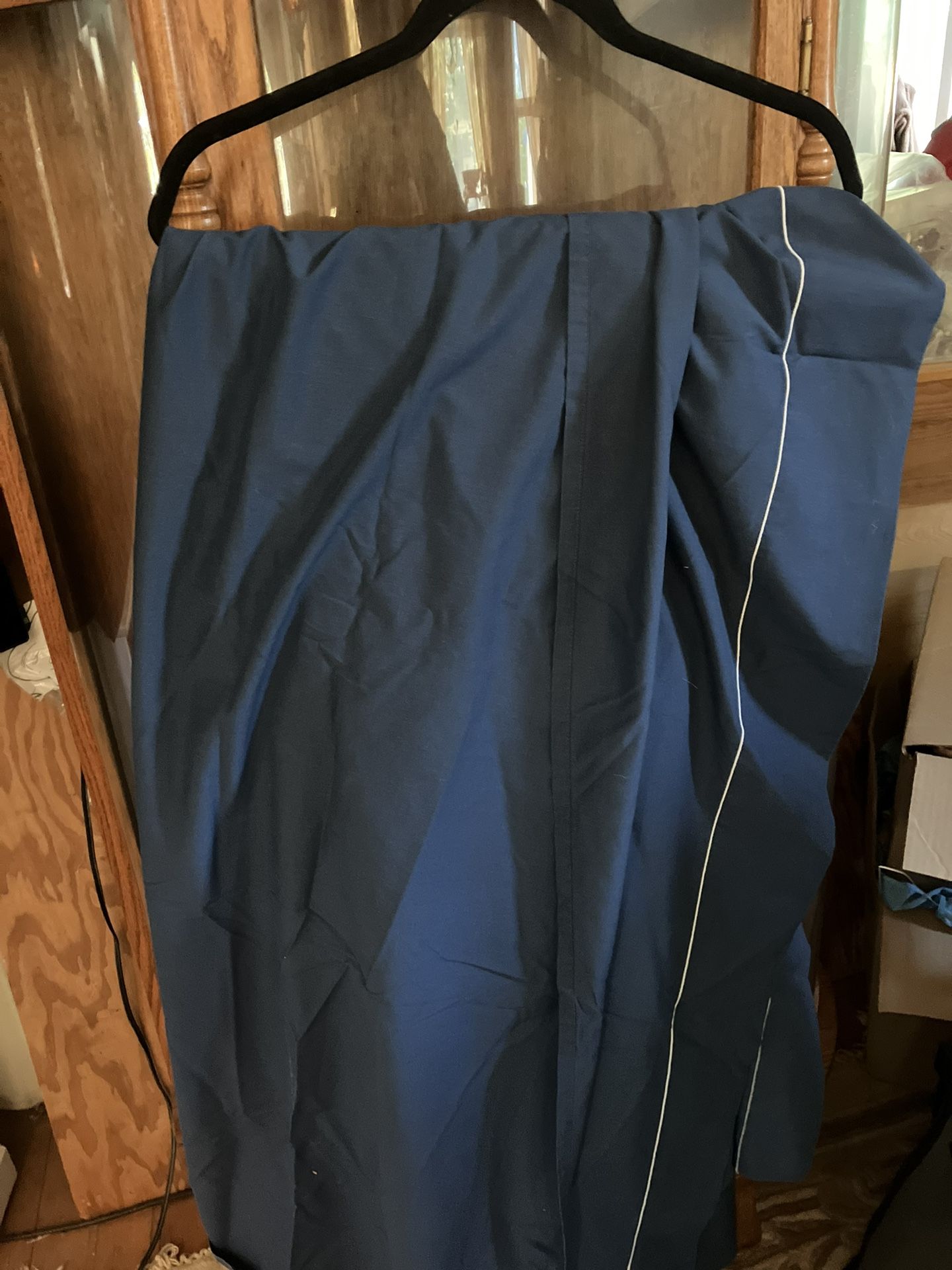 Twin Size Blue Flat Sheet 50%cotton And 50% Polyester 