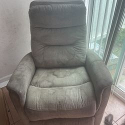 Free recliner 