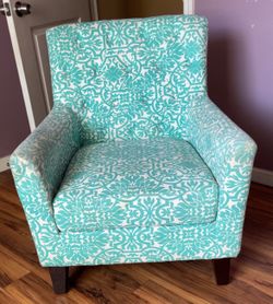 Used in good condition Sofá chair