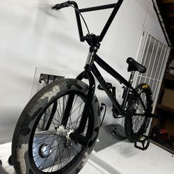 Bmx Bike 20 Inch  Elite/fitbikeco  9/10