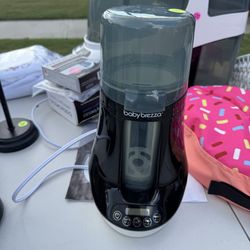 Baby Brezza bottle warmer