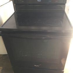 WHIRLPOOL BLACK FLAT SMOOTH TOP STOVE OVEN RANGE WORKS LOOKS PERFECT