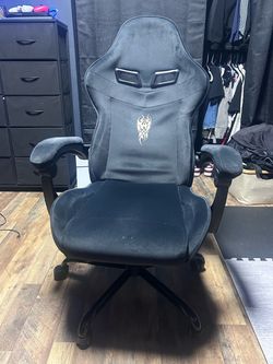 Gaming or Desk Chair