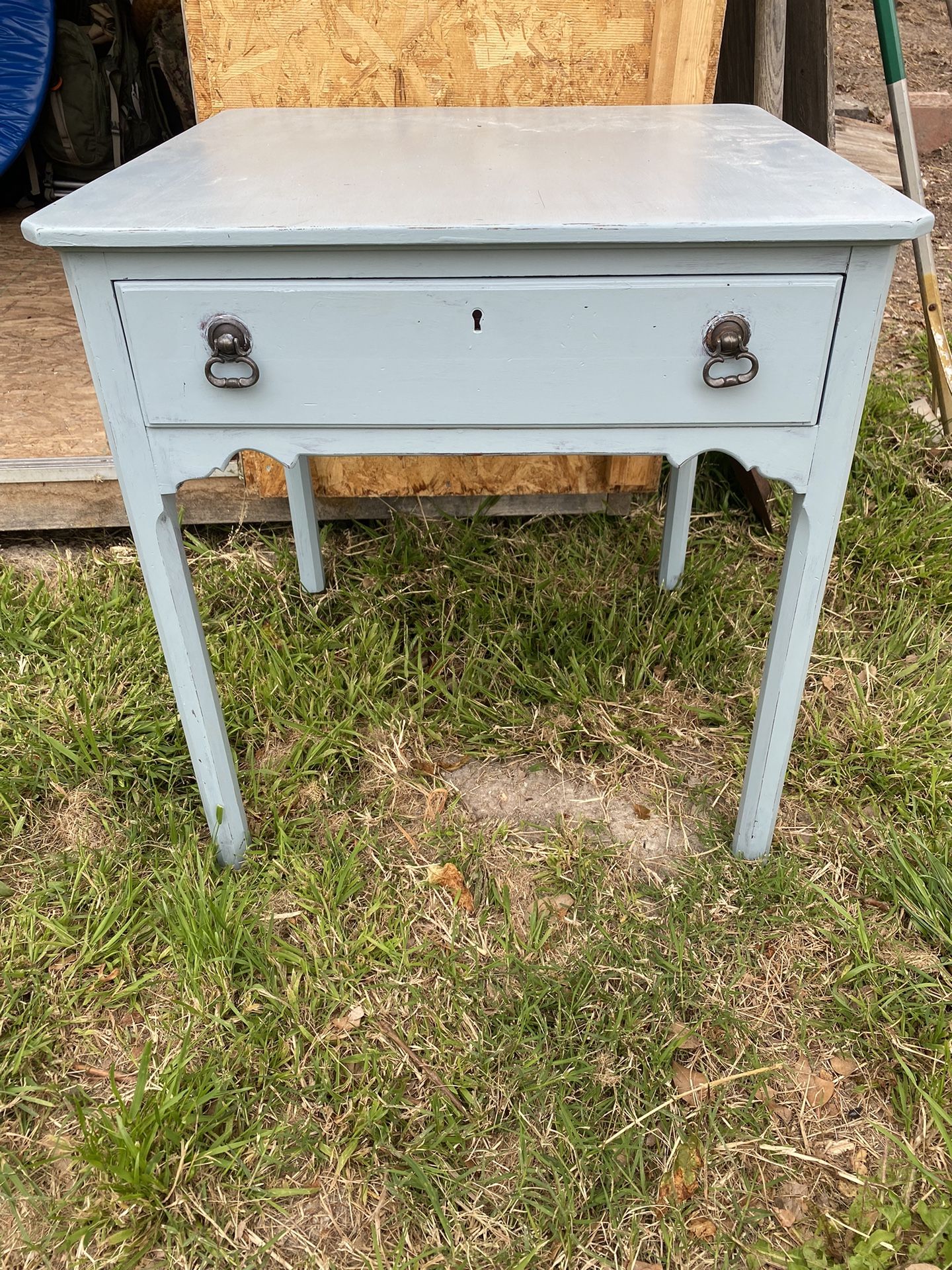 Side/End table 