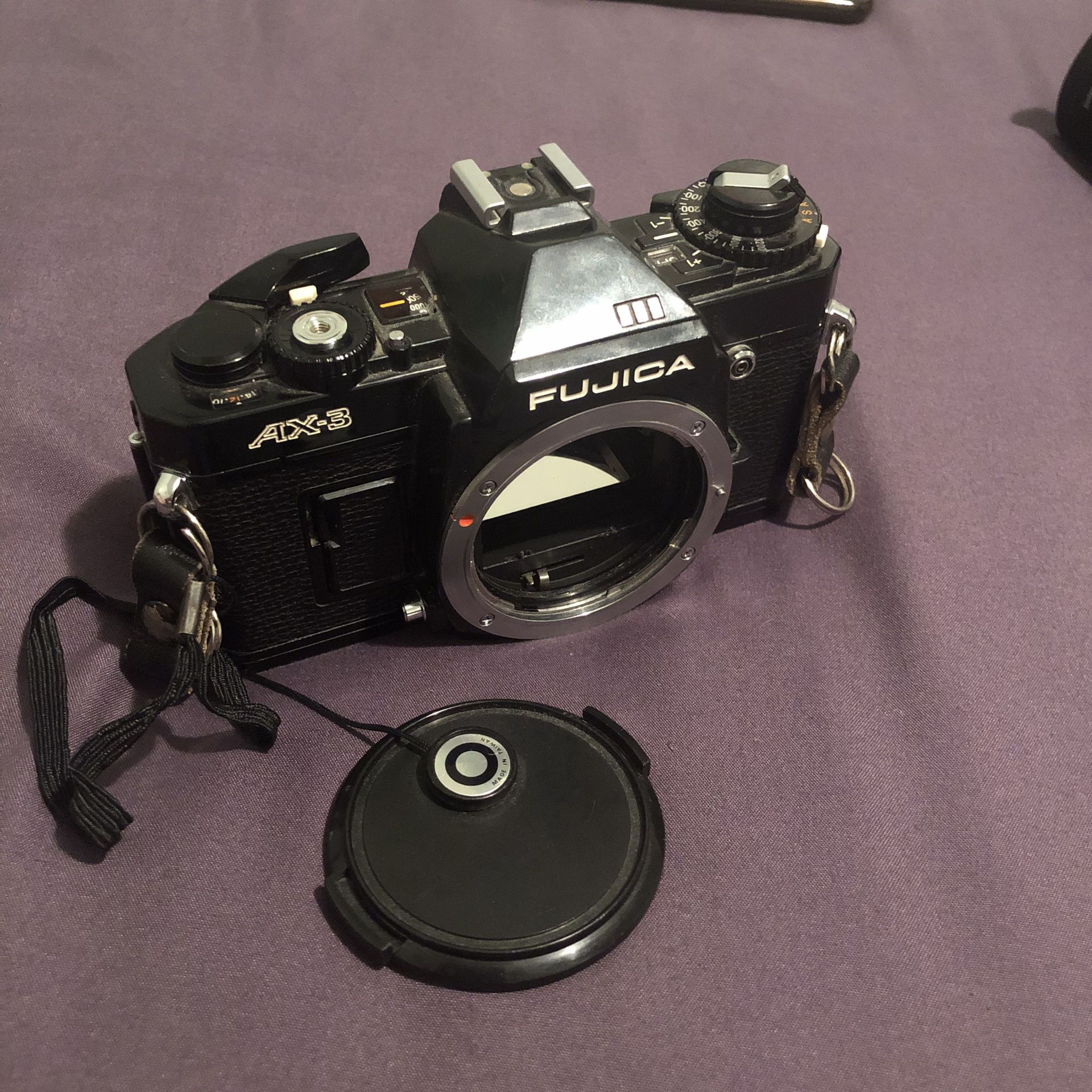 fujica ax-3 film camera (body only)
