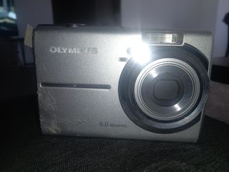 Olympus FE-190