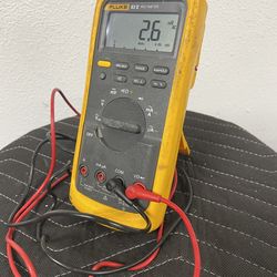 Fluke 83-V multimeter