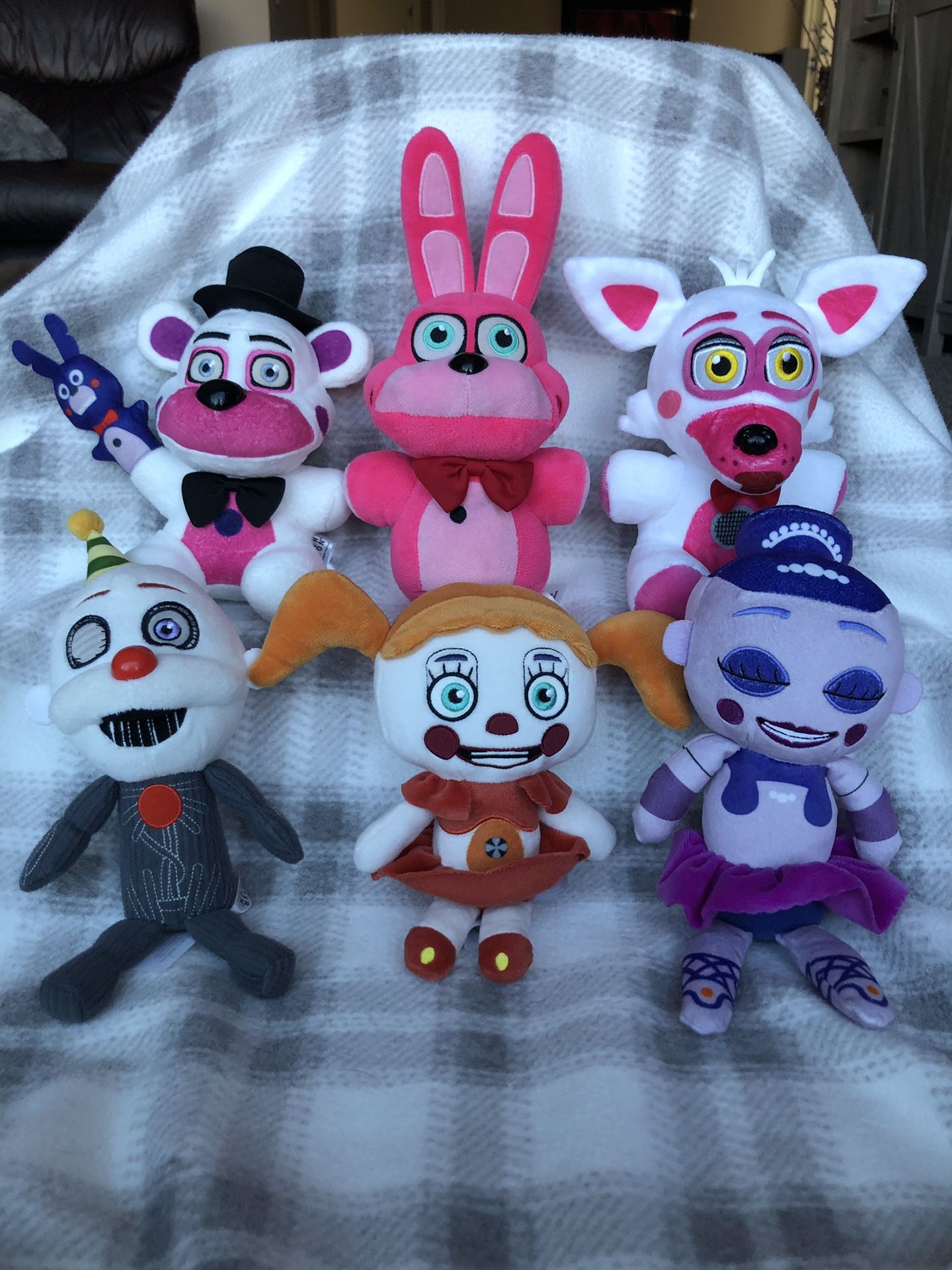 Five Nights at Freddy’s - Sister Location Plushies set