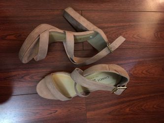 Chinese Laundry nude suede heels