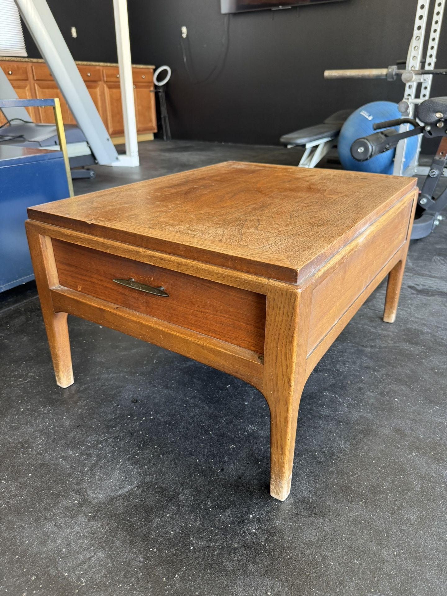 MCM Lane furniture Package