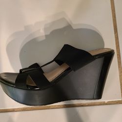 Womens Black Charles David Wedge