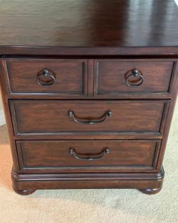 Bernhardt Vintage Patina 3-Drawer Nightstand – Burnished Brass Hardware, Molasses Finish