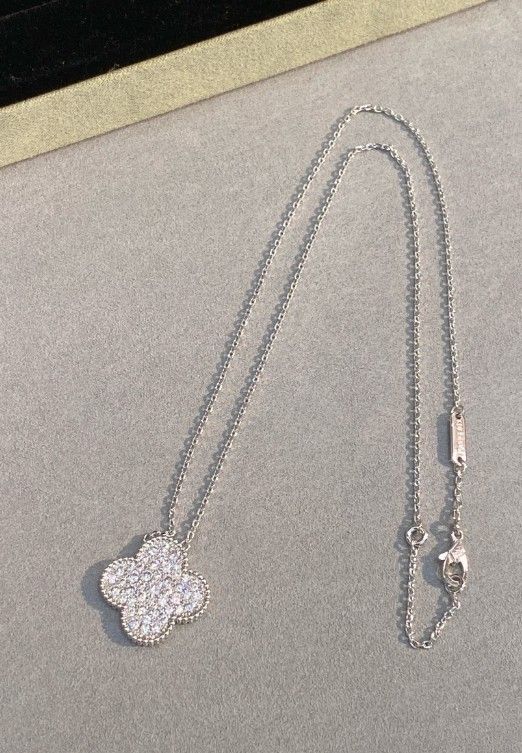Designer necklace