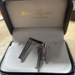 Men’s cufflinks for dress shirts