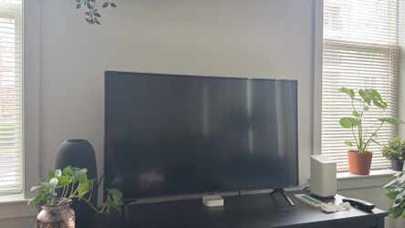 LG 43” Nanocell 4k Smart TV 2022
