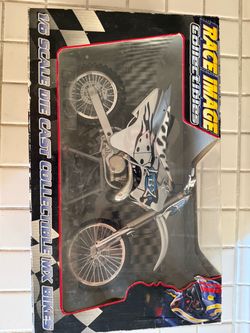 LBZ Race Image Collectible 1/6 Scale Bike