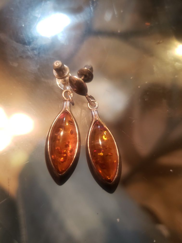 Amber colored vintage sterling silver earings