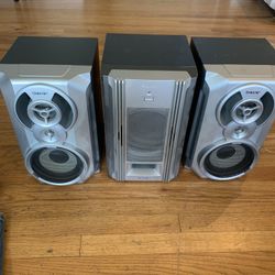SONY SPEAKERS And WOOFER