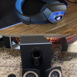 Speakers Gaming Keyboard And Gaming mic