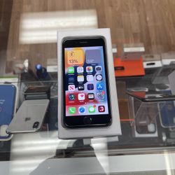 iPhone 8 Factory Unlocked ! Now Accepting Financing !