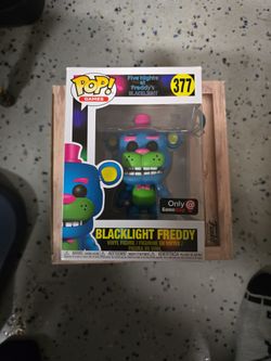 Funko Pop! Blacklight Freddy