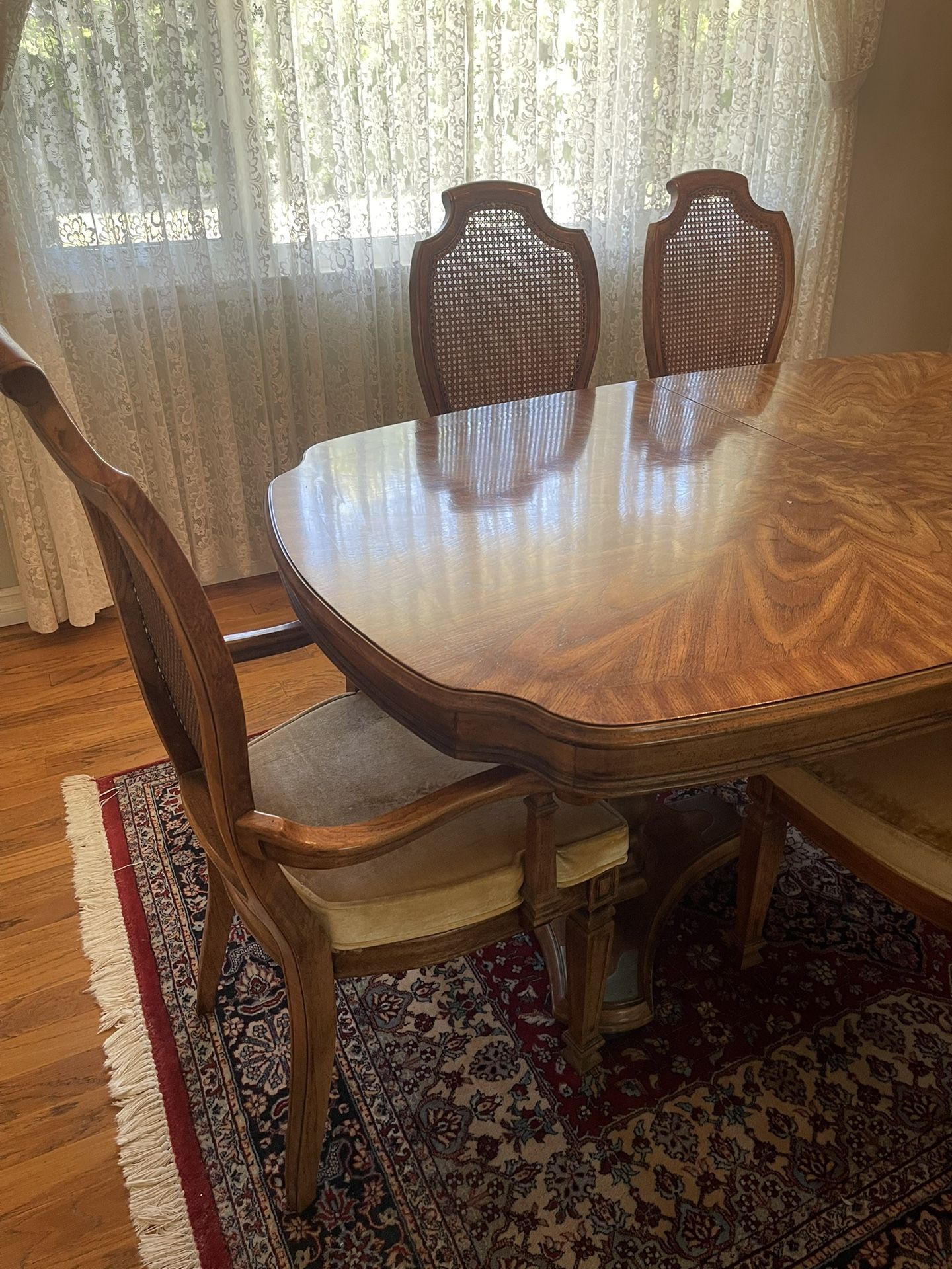 FREE Dining Table Set