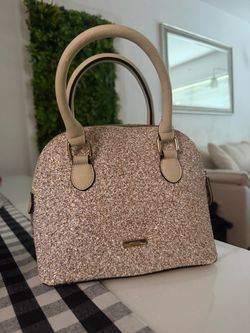 Women’s Handbag – Elegant & Stylish