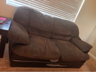 Free Couches
