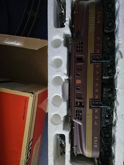 Classic Train Locomotoves And Full Sets
