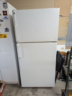 GE refrigerator