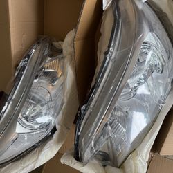 Head Lights Honda Crv 