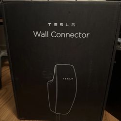 Tesla Wall Connector