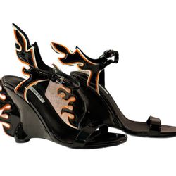 Dolls Kill Cape Robbin Black Orange Hell Flame Wedge Heel Sz 6.5/10 Patent NWOT