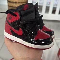 Toddler Nike air Jordan shoes size 6C-7.5C
