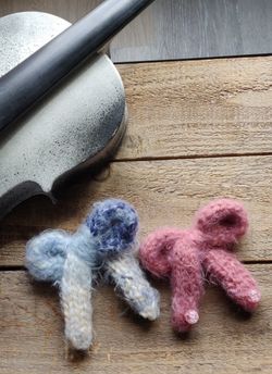Knit Hair Bow