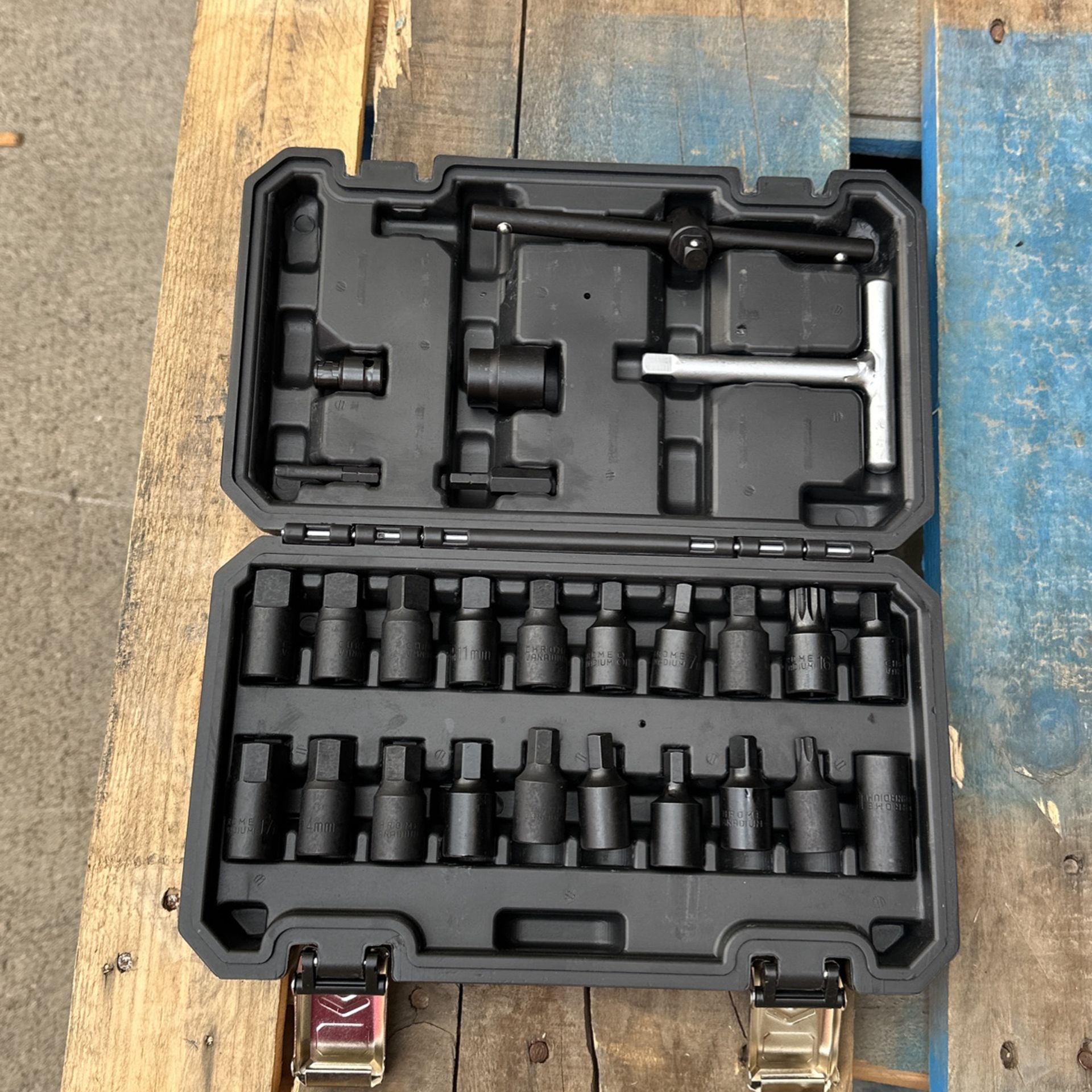 26pc Drain Plug Socket Set, 3/8" Drive Oil Drain Plug Key for Back Axle