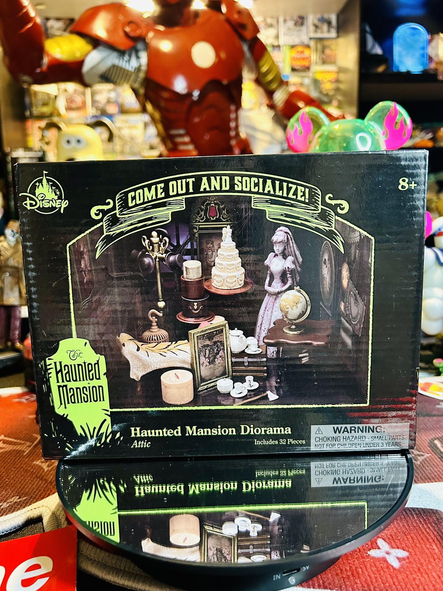 Disney Parks The Haunted Mansion Attic Diorama Kit