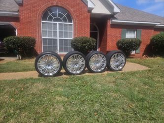 2018 Mercedez Benz S450 Rims and Tires