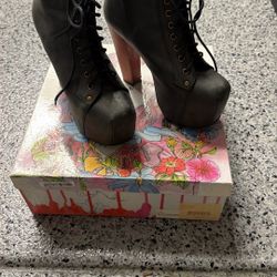 Jeffrey Campbell Lita Boot - Black Distressed Size 7