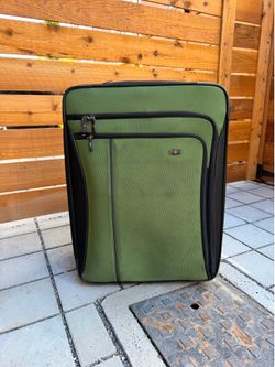 Victorinox Swiss Army Rolling Suitcase – Expandable – Olive Green - $50