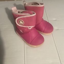 Crocs Size C6 Kids Crocband Gust Winter Rain Lined Boots Pink Insulated