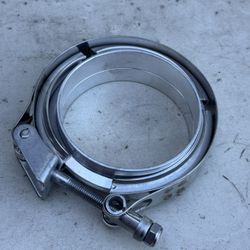 3.5” V-Band Clamp with Centering Ring — BRAND NEW