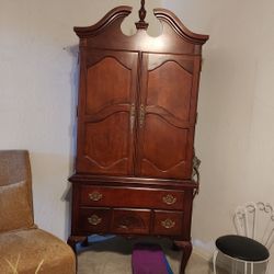 Beautiful Cherry Wood Entertainment Center