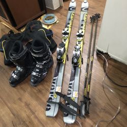 Snow Ski’s/ Binders/ Boots Plus Bag/ Poles 