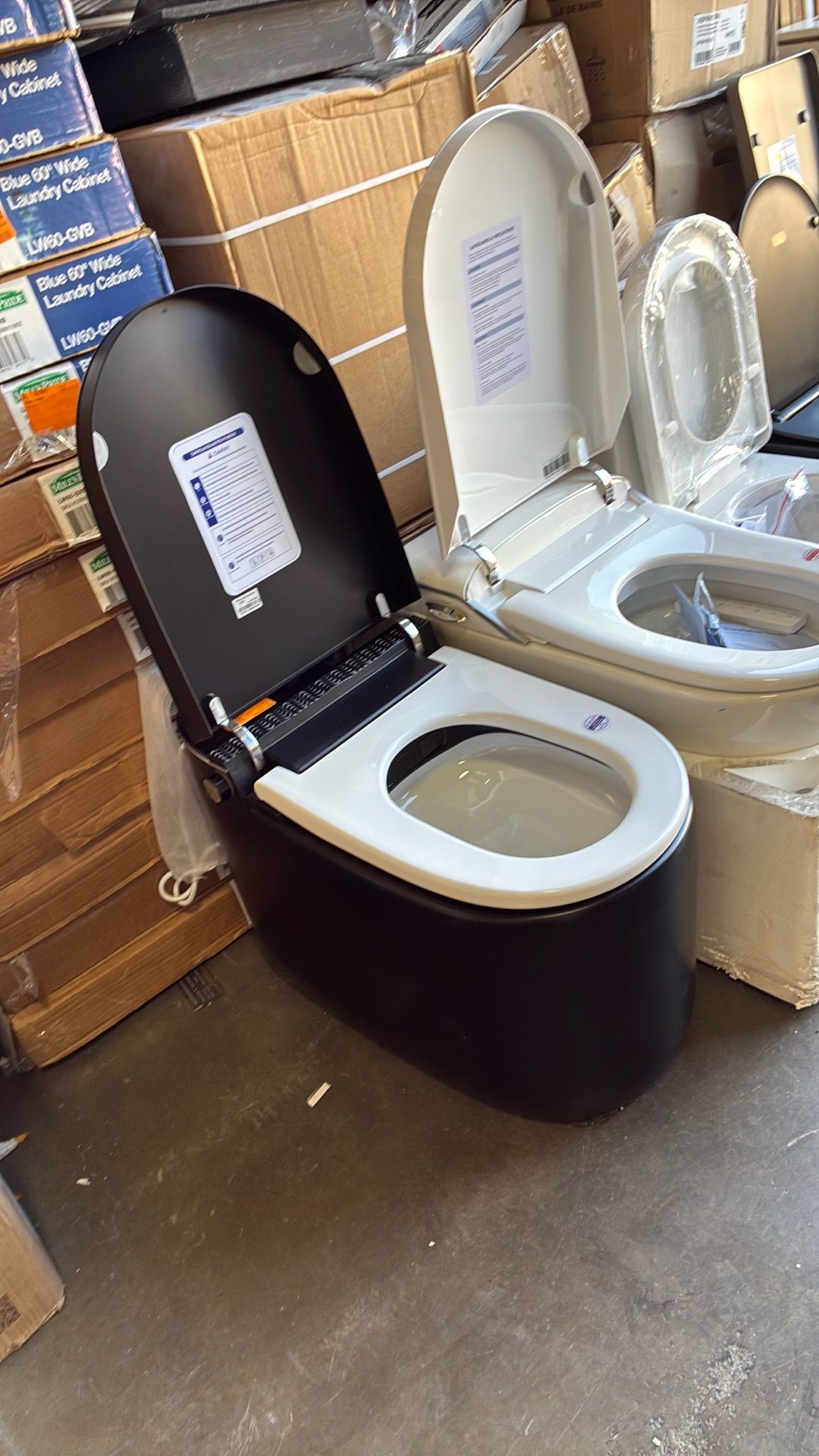 Elongated Bidet Toilet 1.28 GPF in Black