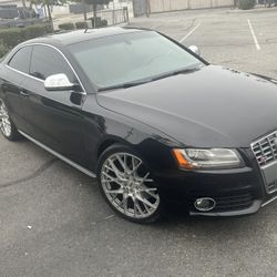 2008 Audi S5